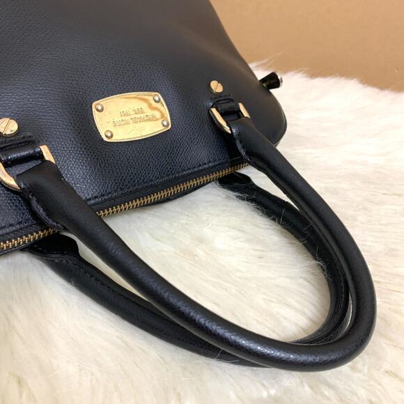 MICHAEL KORS Black Crossgrain Leather CINDY Slim Dome Satchel - Picture 6 of 15